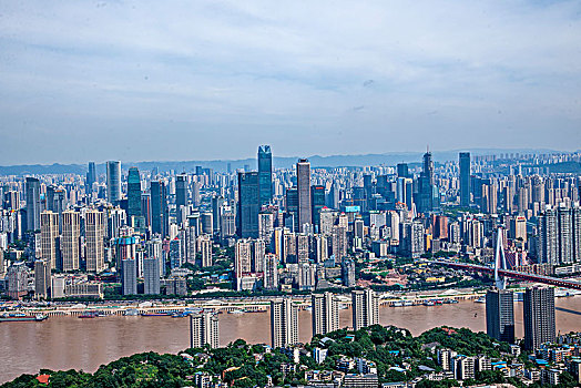 2026年重庆市南岸区南山老君洞道观俯瞰重庆渝中与南岸两区