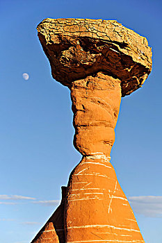第一,怪岩柱,伞菌,幸运,路加,大阶梯-埃斯卡兰特国家保护区,犹他,美国