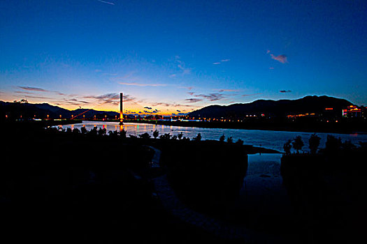 临海城市夜景