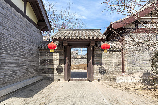 山东省阳谷县狮子楼景区内的中式古典门楼