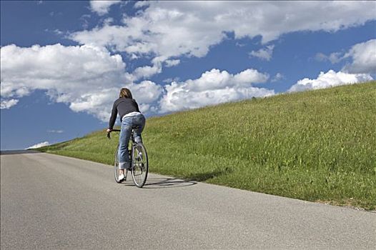 女人,骑自行车,乡村