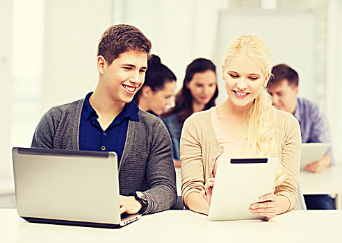 教育,科技,互联网,概念,两个,微笑,女孩,学生,笔记本电脑,平板电脑,学校