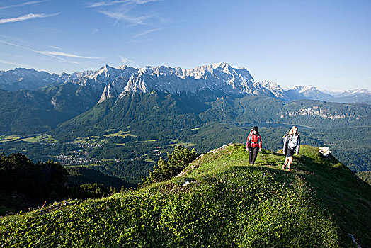远足,楚格峰,背景,阿尔卑斯山,上巴伐利亚,巴伐利亚,德国