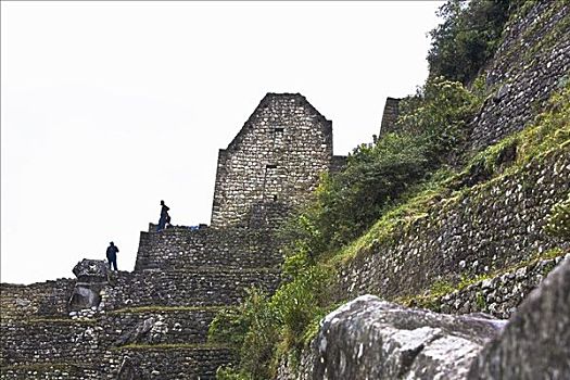 仰视,遗址,山,马丘比丘,库斯科地区,秘鲁