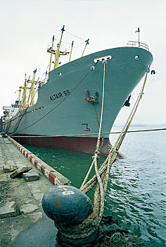 广西防城港市深水港口船