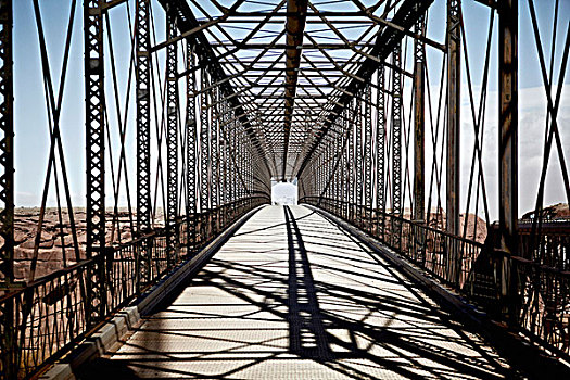 吊桥,亚利桑那