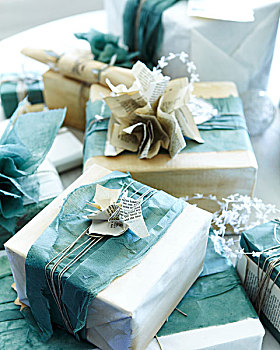 一堆,手制,圣诞礼物,包装,圣诞拉炮