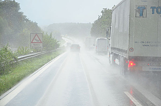 德国,巴伐利亚,齐姆高,公路,交通,雨,坏天气