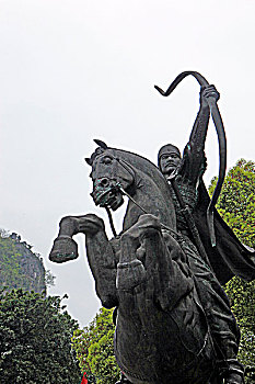 桂林漓江伏波山雕塑