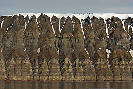 挪威,斯瓦尔巴特群岛,山,靠近,朗伊尔城,展示,深,腐蚀
