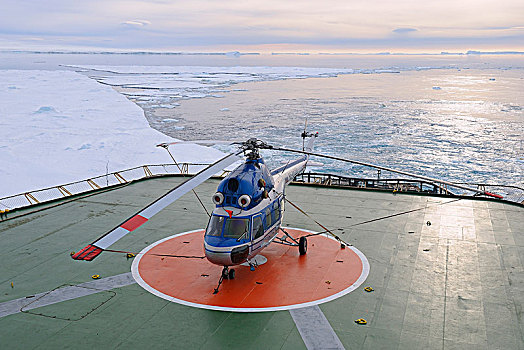 直升飞机,甲板,破冰船,游船,雪丘岛,威德尔海,早晨,阳光,南极半岛,南极