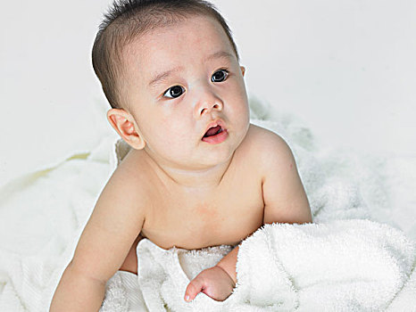 嬰兒