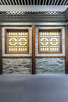 中式建筑传统格子窗,山东安丘齐鲁酒地酒文化博物馆