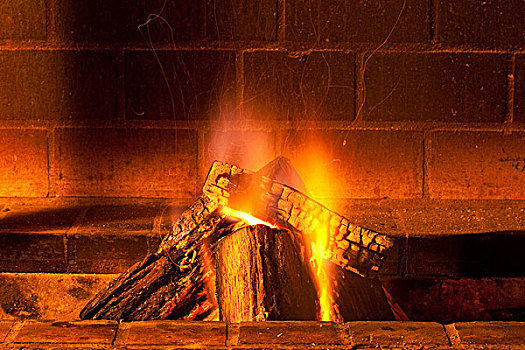 砖,壁炉,大,木头,燃烧,给,温暖