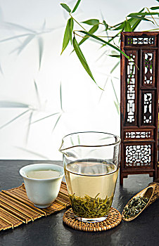 茶水,绿茶,茶杯,碧螺春茶,茶道