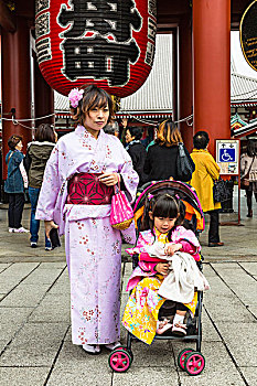 传统,衣服,孩子,日本人,女人,婴儿车,浅草,东京,关东地区,日本