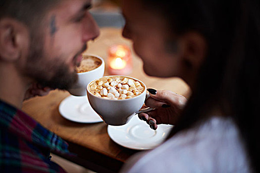 情侣,咖啡馆,面对面,微笑