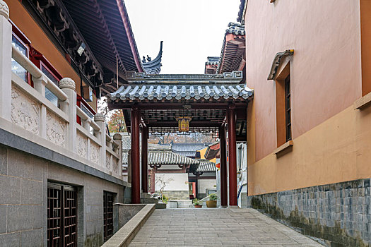 南京灵谷寺寺庙建筑庙门