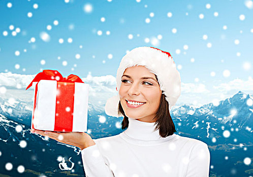 圣诞节,冬天,旅行,休假,人,概念,微笑,女人,圣诞老人,帽子,礼盒,上方,雪山,背景