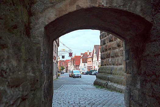 德国罗腾堡童话镇城堡的通道