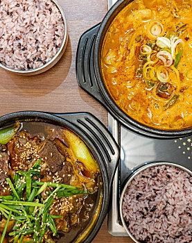 韩国美食汤泡饭