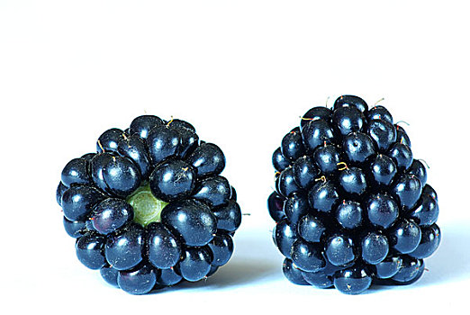 两个,黑莓