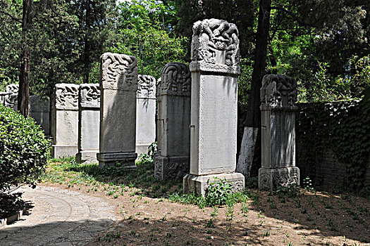 北京利玛窦墓石刻碑林