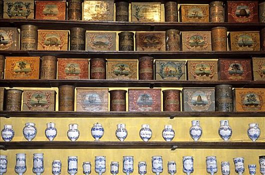 法国,香巴尼阿登大区,特鲁瓦,制药,罐,柔软,木质,涂绘,18世纪
