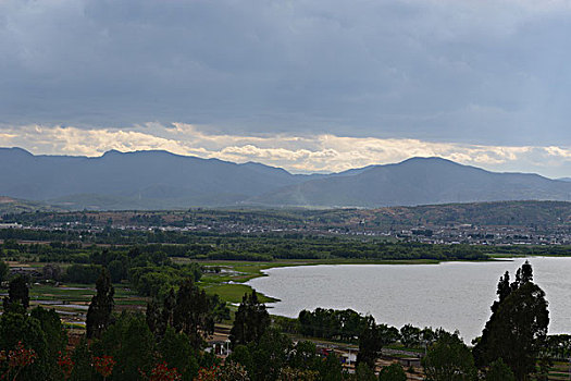 江山湖泊