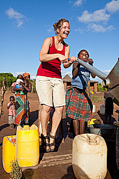 女青年,泵,水,女孩,莫桑比克,非洲