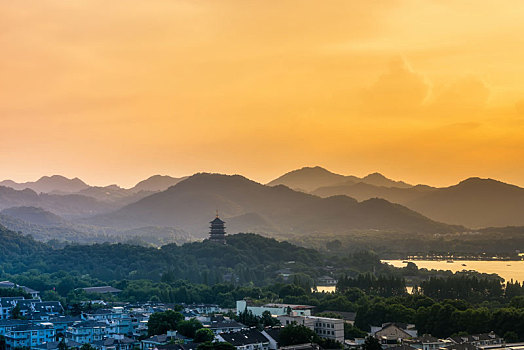 杭州日落时间(杭州日落时间查询表)