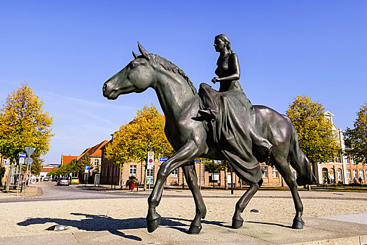 骑手,雕塑,公主,普鲁士,梅克伦堡前波莫瑞州,德国,欧洲