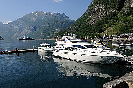 码头,船,游艇,乡村,峡湾,鲁姆斯达尔,挪威,斯堪的纳维亚,欧洲