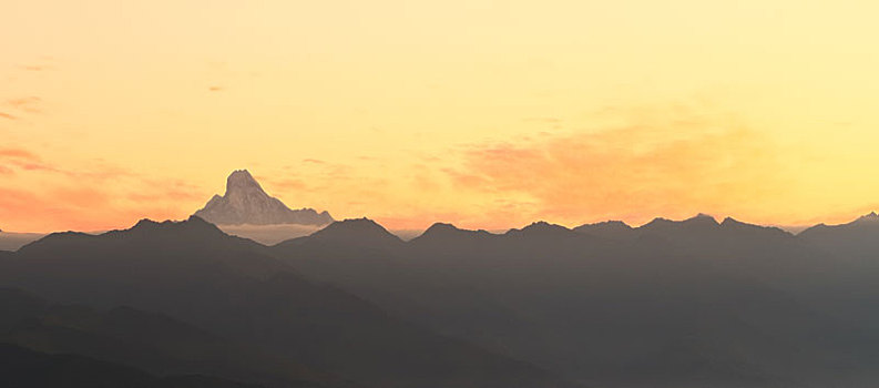 四姑娘山