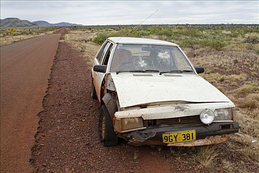 汽车,残骸,撞击,袋鼠,停放,公路,西澳大利亚,澳大利亚