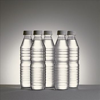 塑料瓶,水,灰色背景