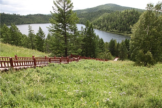 内蒙古阿尔山,驼峰岭天池,移步换景,一步一景