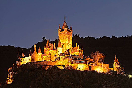 城堡,夜景,科赫姆,摩泽尔,莱茵兰普法尔茨州,德国,欧洲