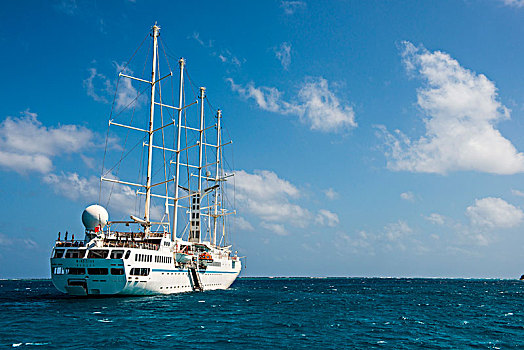 巨大,帆船,锚定,多巴哥岛,格林纳丁斯群岛,加勒比