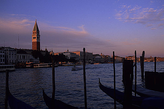 意大利,威尼斯,钟楼,圣马科,夜光,小船