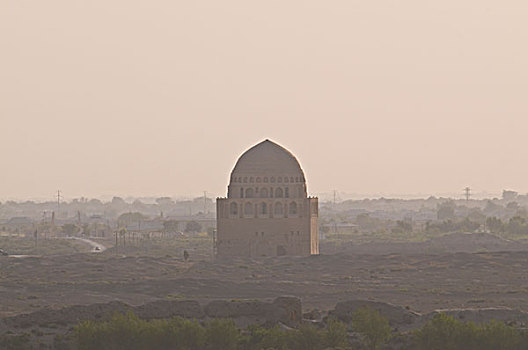 土库曼斯坦,陵墓,穹顶
