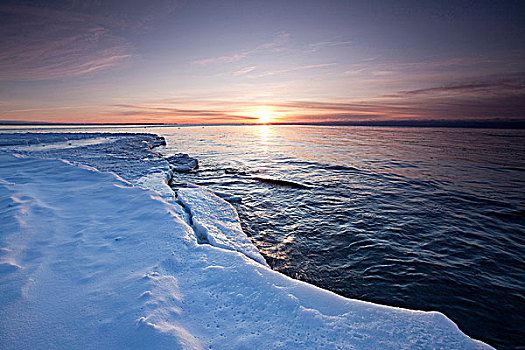黎明,积雪,岸边,安大略湖,安大略省,加拿大