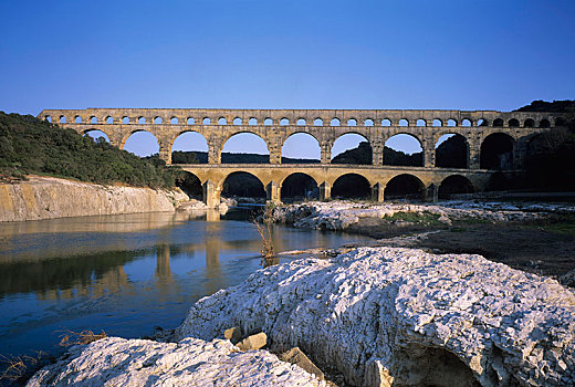 加尔桥,罗马水道,朗格多克-鲁西永大区,法国,欧洲