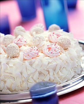 喜庆,白色,椰子奶油蛋糕