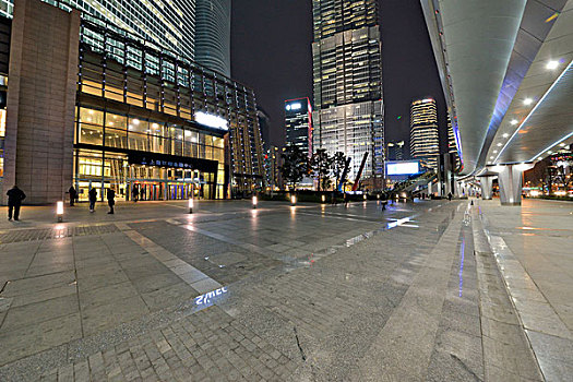 环球金融中心广场夜景