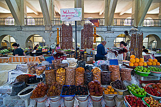 中央市场,亚美尼亚