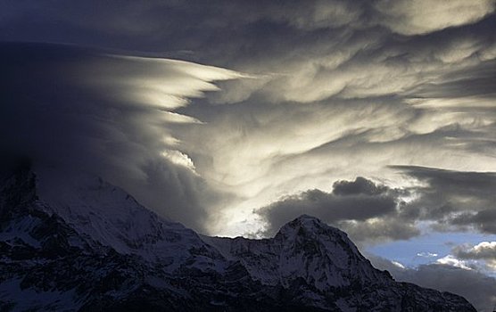 云,上方,山脉,尼泊尔
