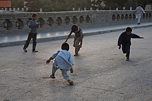 阿富汗,喀布尔,孩子,玩,桥,黎明,城市,中心