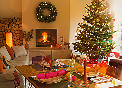 环境,餐桌,壁炉,圣诞树,客厅