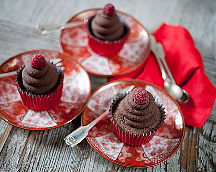 黑巧克力,杯形蛋糕,装饰,树莓